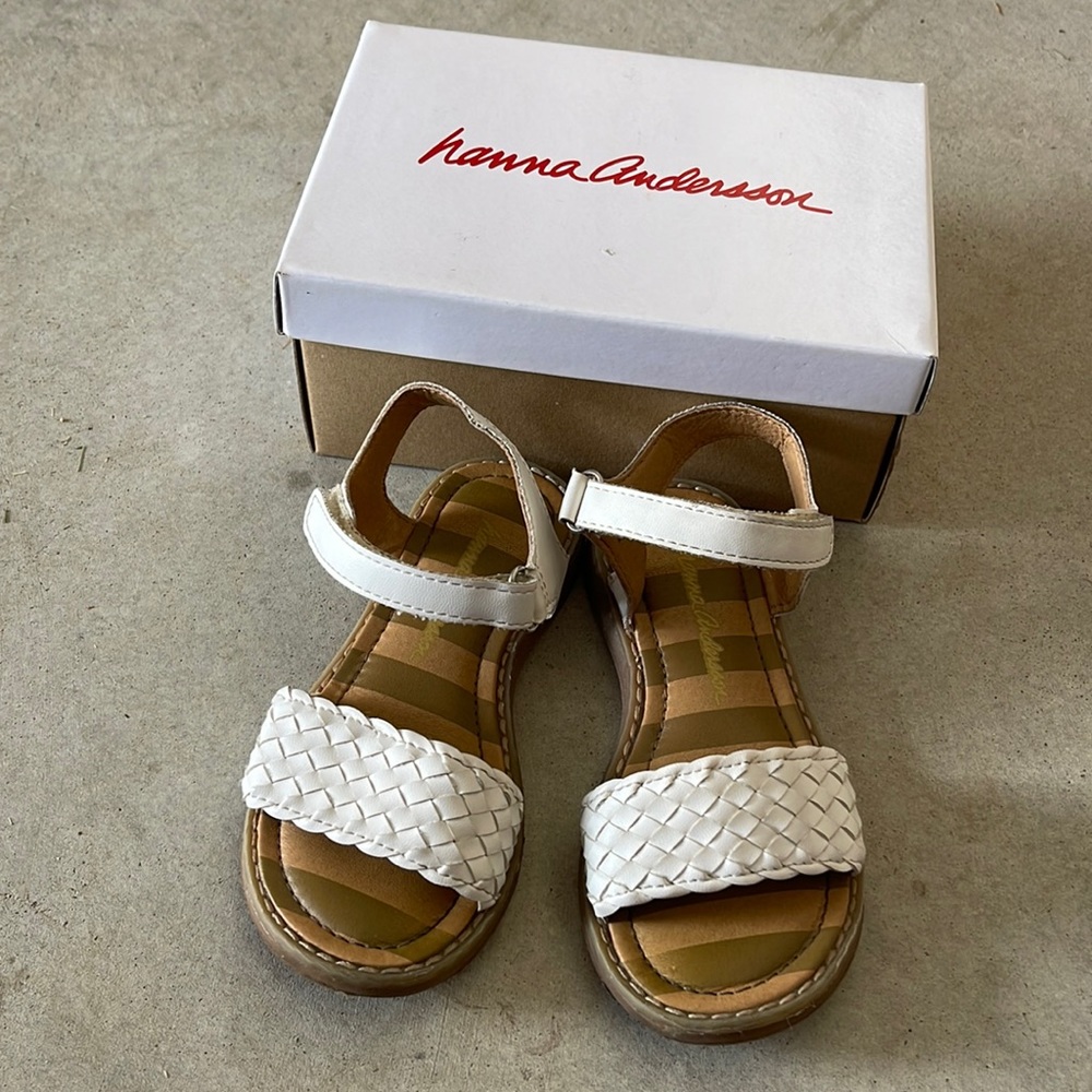 Hanna Andersson girl sandals